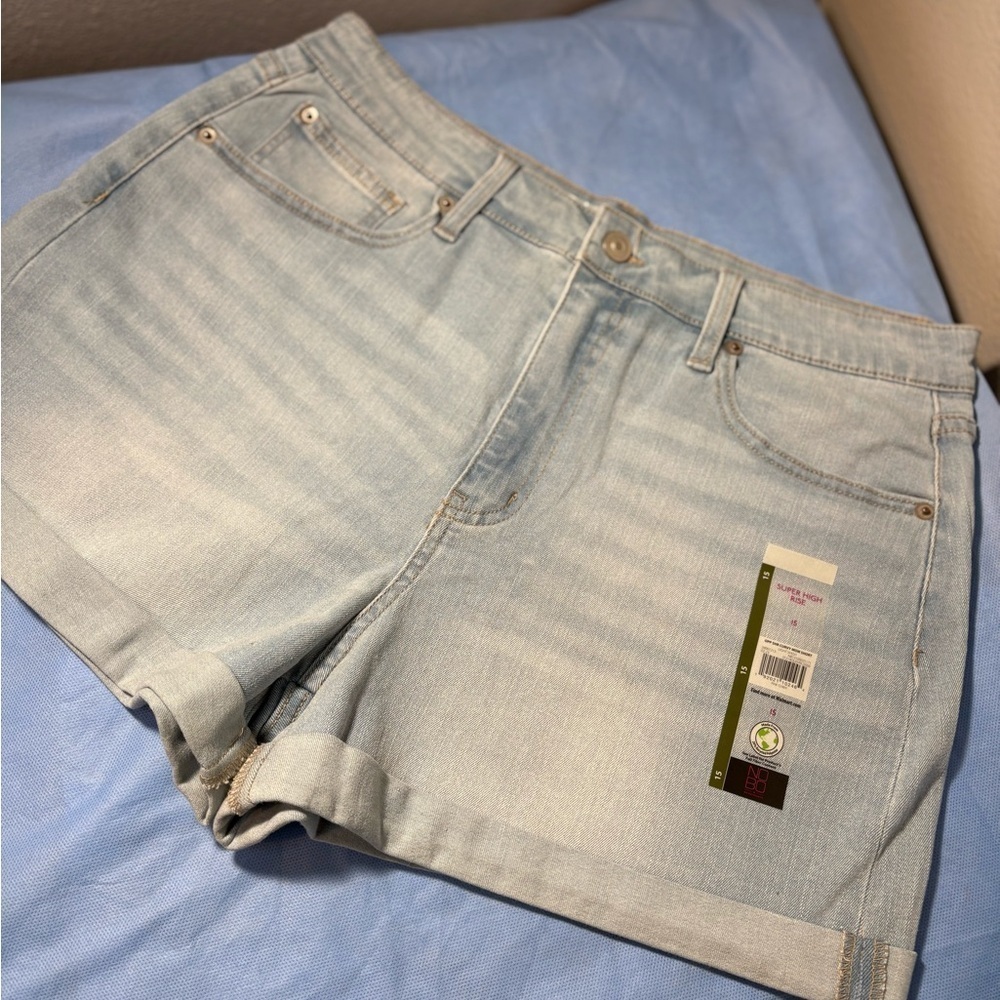Blue Jean Shorts Light Wash Cuffed Hem super high rise mom - Picture 14 of 15